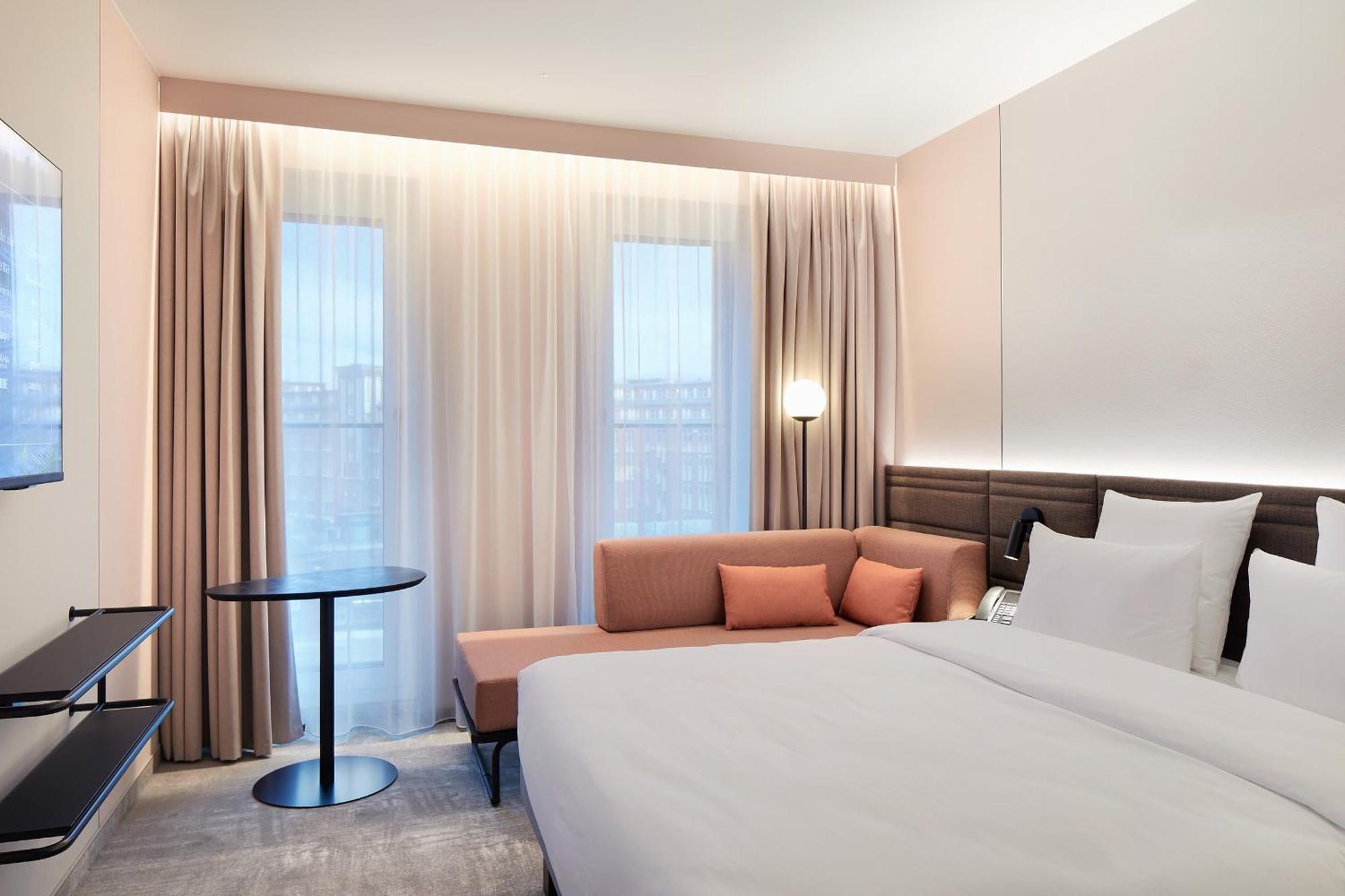 Novotel Hamburg Central Station Екстер'єр фото