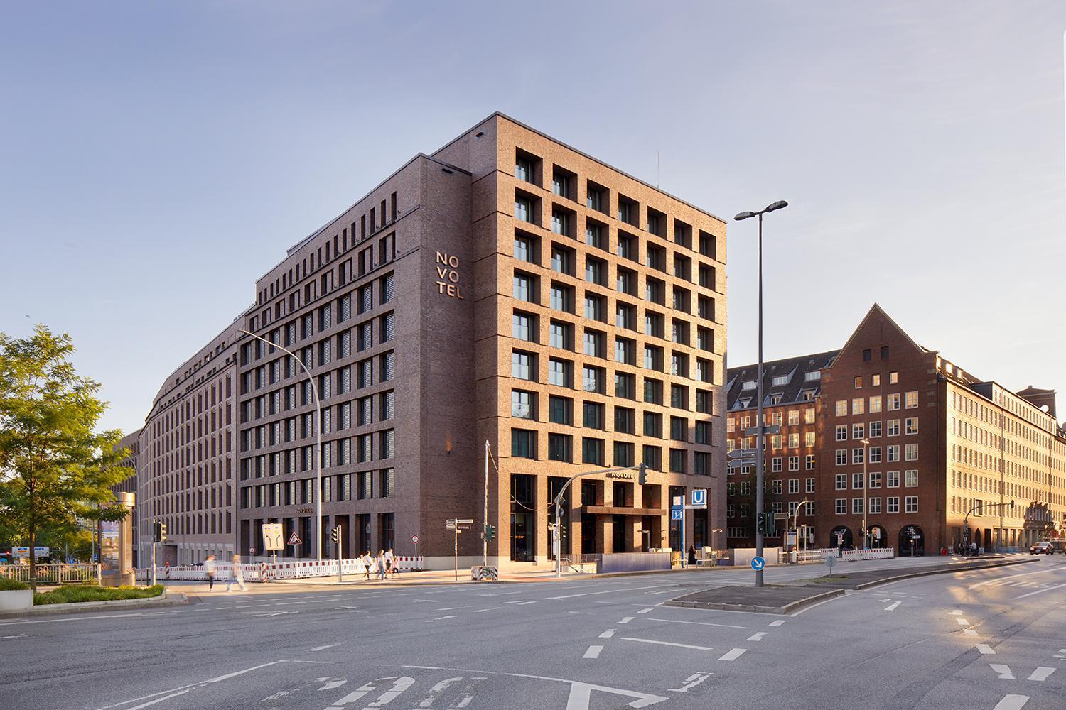 Novotel Hamburg Central Station Екстер'єр фото