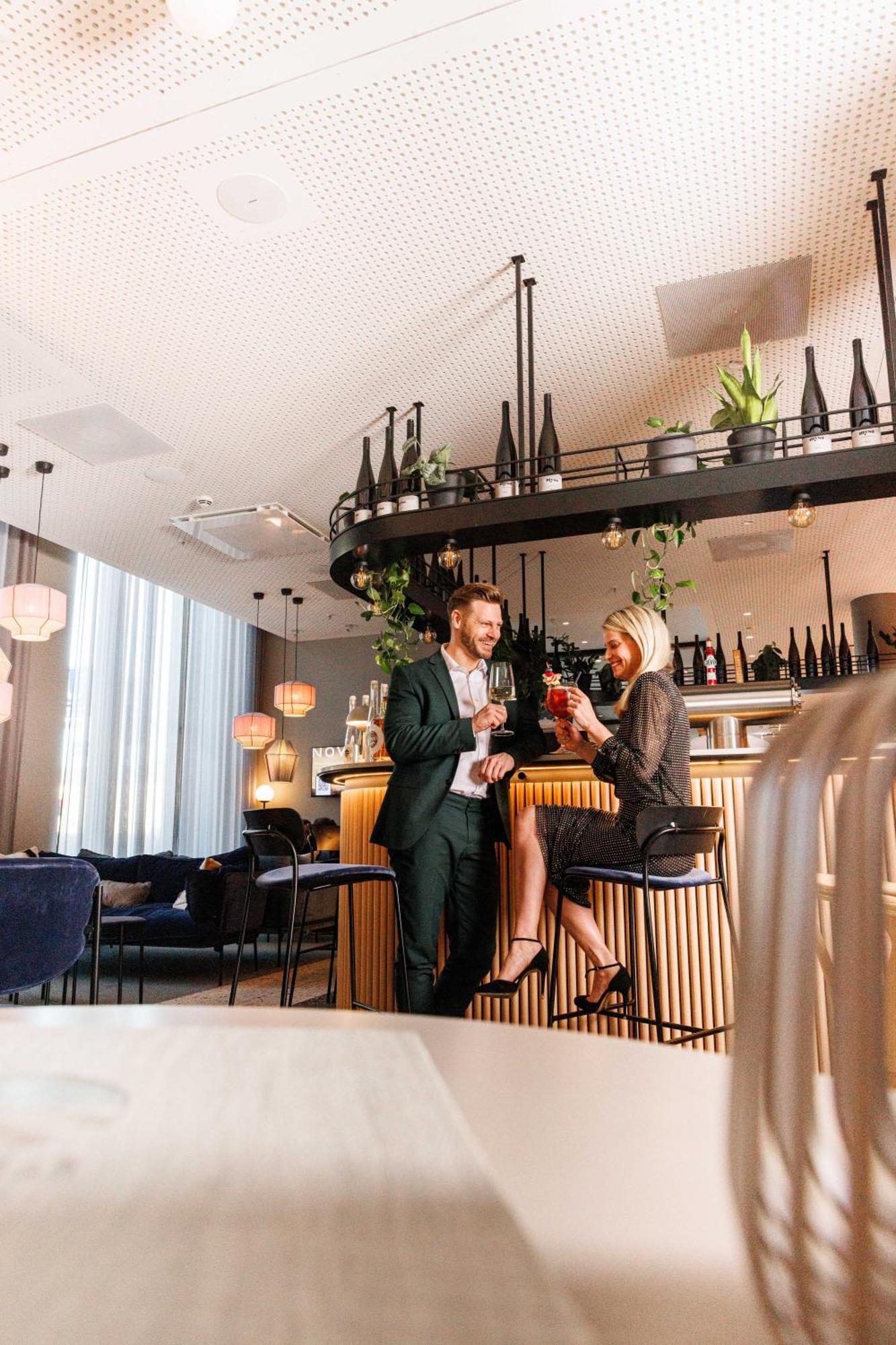 Novotel Hamburg Central Station Екстер'єр фото
